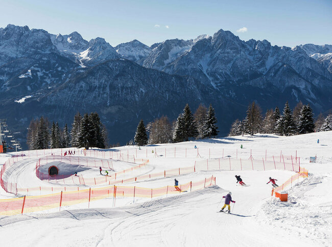 Zettersfeld Fun Slope Lienz Zettersfeld Fun Slope Lienz mit Bergpanorama