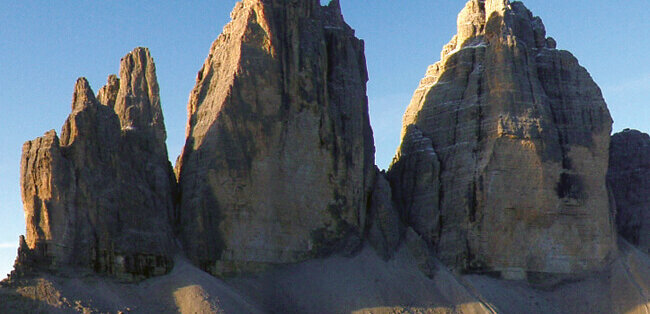 3 Zinnen Eine Sommeraufnahme der majestätischen "3 Zinnen" in den Südtiroler Dolomiten