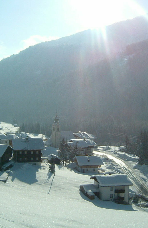 Untertilliach im Winter Blick auf Untertilliach mit der Kirche im Winter, nur ein paar Schritte zur Grenzlandloipe.