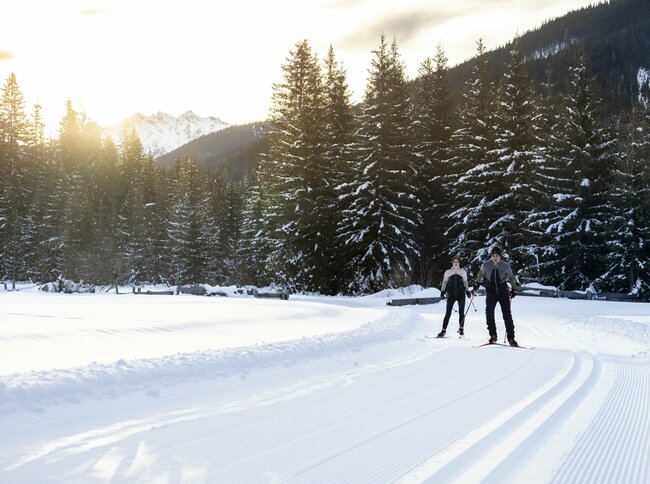 Die Grenzlandloipe führt an Untertilliach entlang der Gail vorbei nach Maria Luggau.